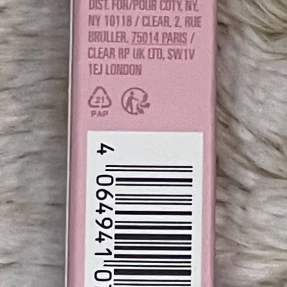 Kylie Jenner travel size matte liquid lipstick in shade 808 - New in box - Picture 2 of 3